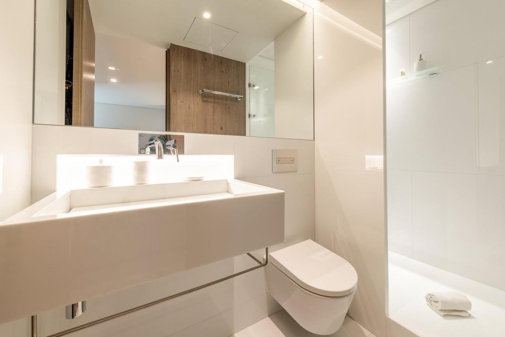 Guestready - 2Br Apt Carlos I With Terrace And Gym Leilighet Lisboa Eksteriør bilde